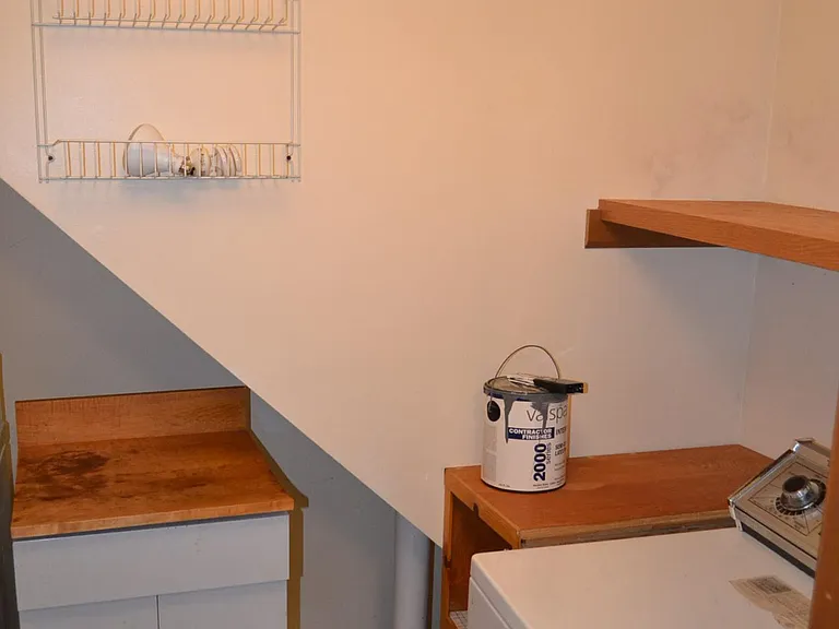 424 Lingle Ave #2 — Photo 9
