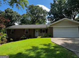 637 Rae Dr, Lawrenceville, GA 30044