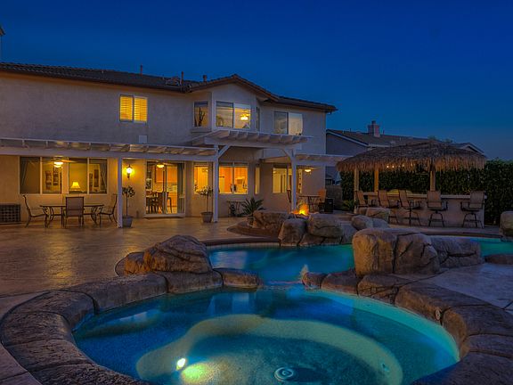 5th image of 307 Silver Springs Pl