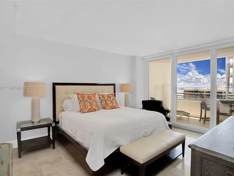 3400 SW 27th Ave #1904 — Photo 4