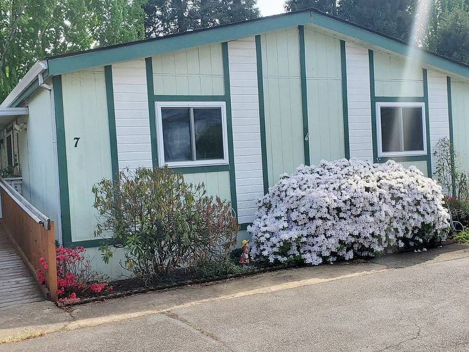 1st image of 7918 SE King Rd Unit 7