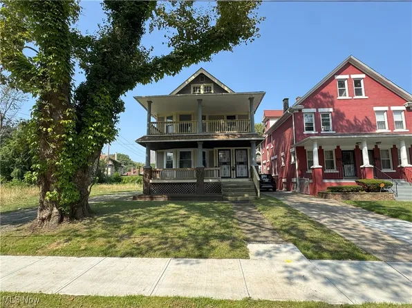 1102 E 99th St, Cleveland, OH 44108