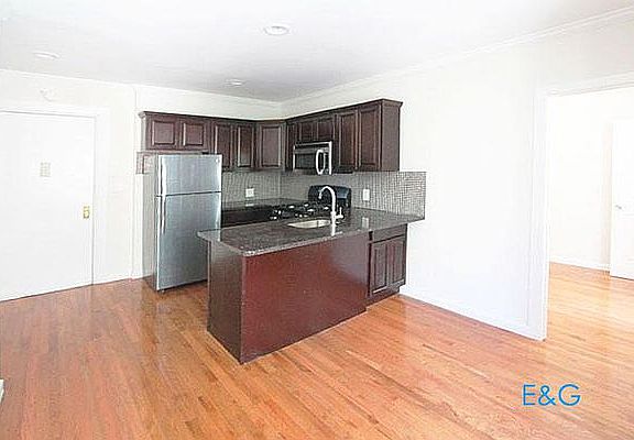 4th image of 720 W 172nd St APT 2E