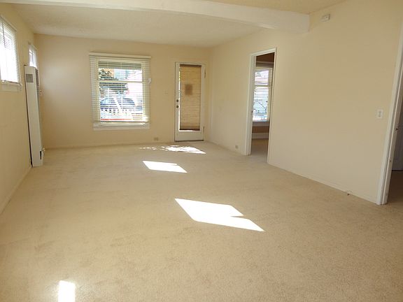 2nd image of 24464 Park St
