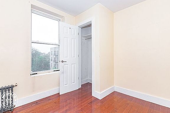 2nd image of 1050 Lafayette Ave #12H