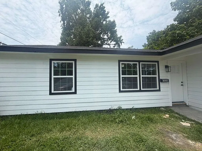 10209 Kelburn Dr — Photo 12