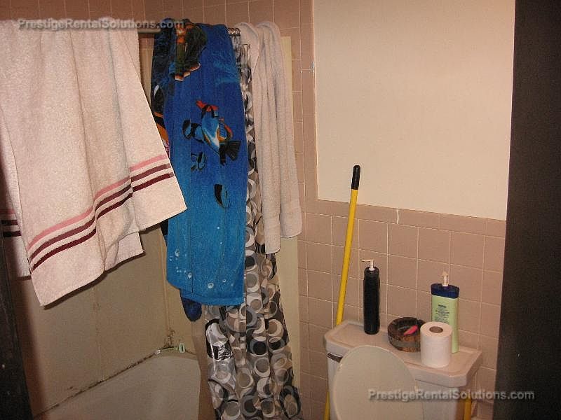 2nd image of 45 Chester St #B1