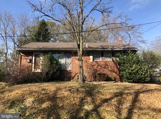 8324 Donoghue Dr, Hyattsville, MD 20784