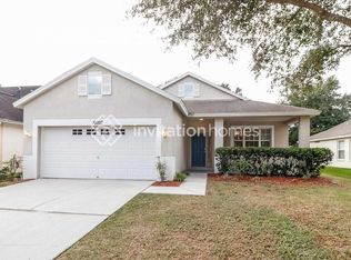 16007 Stags Leap Dr, Lutz, FL 33559