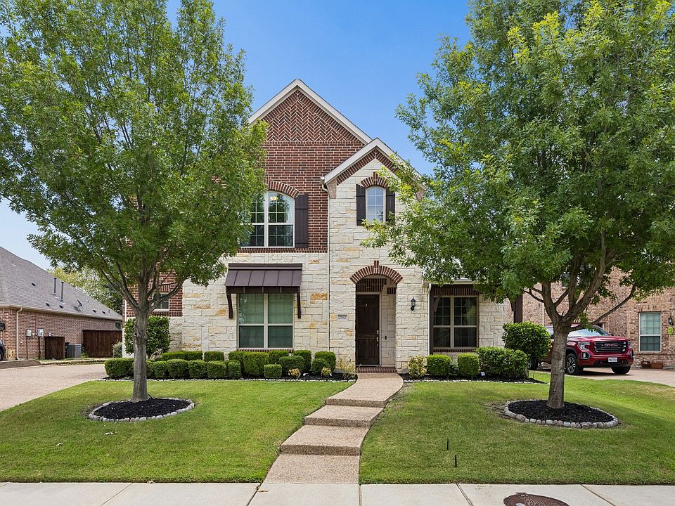 1st image of 2762 Chatswood Dr