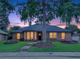 2340 Highlands Creek Rd, Carrollton, TX 75007