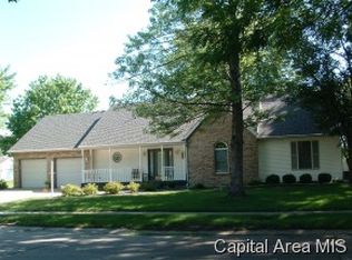 4155 Hazelcrest Rd, Springfield, IL 62703