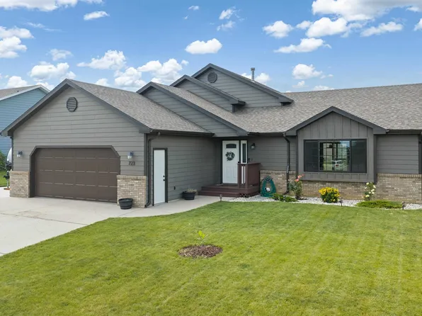 723 Hanover Dr, Rapid City, SD 57701