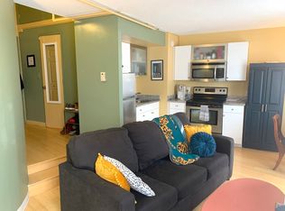 12 Stoneholm St APT 521, Boston, MA 02115
