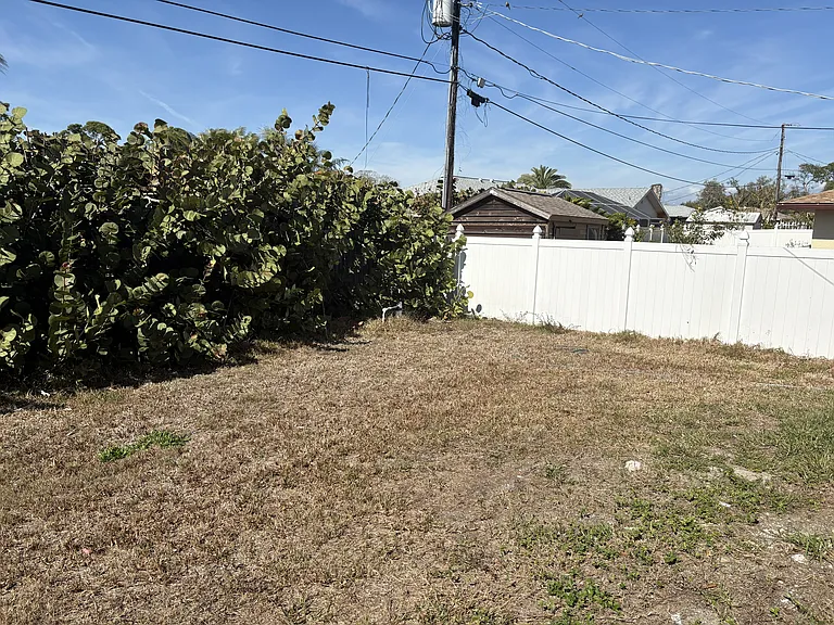 424 Pelican Rd — Photo 15