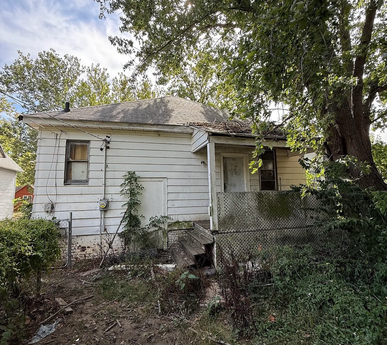 1096 W green st — Photo 3