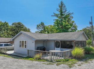 248 Ikard Lane, Branson West, MO 65737