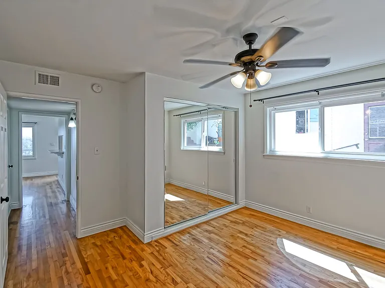 3647-3709 Stephen M White Dr — Photo 17