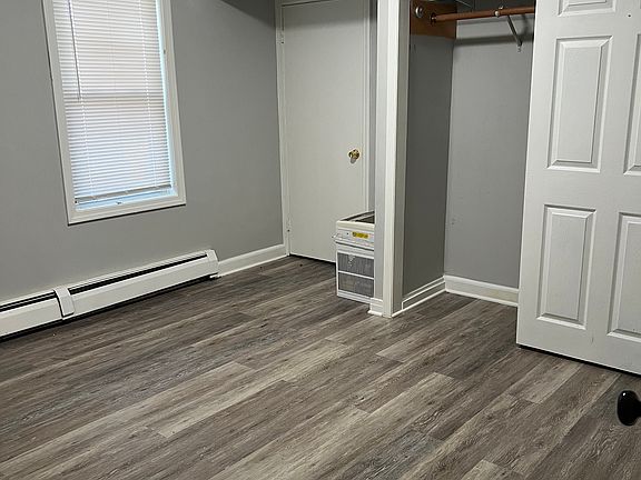 3rd image of 216 East St Floor 1