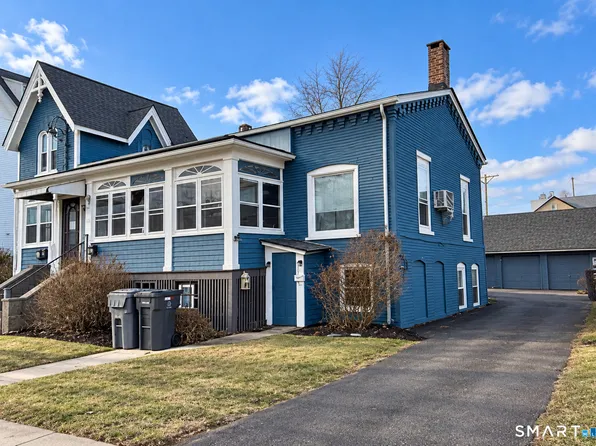 100 Laurel St, Bristol, CT 06010