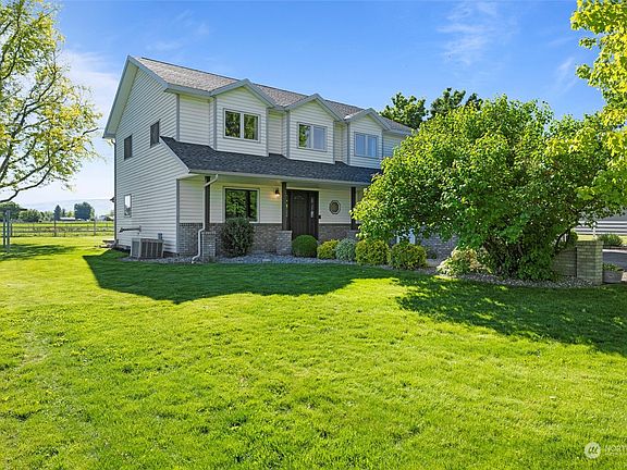 3rd image of 3335 Lanette Circle
