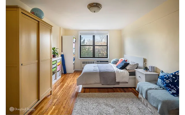 Sold by Douglas Elliman | media 5