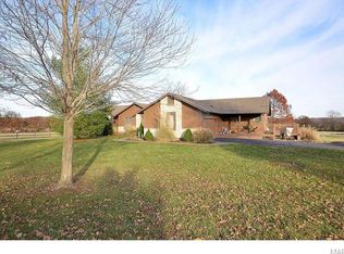2190 Ray Road, Pacific, MO 63069