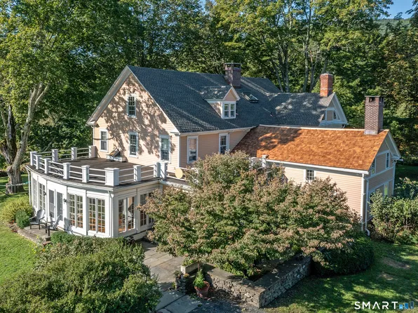 547 Under Mountain Road, Salisbury, CT 06068