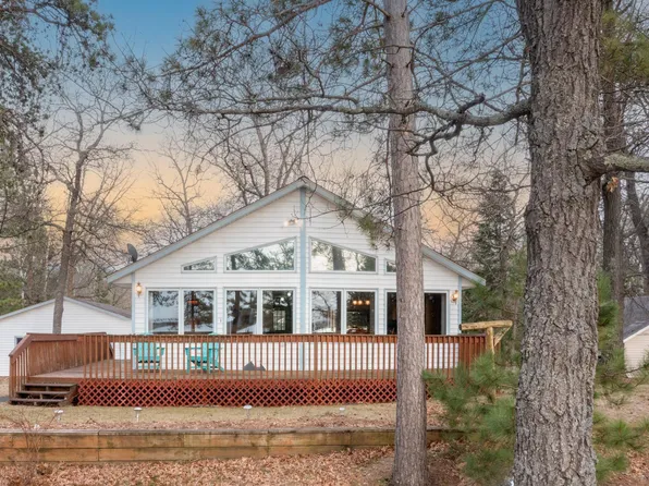 5471 Crow Wing Lake Rd, Fort Ripley, MN 56449