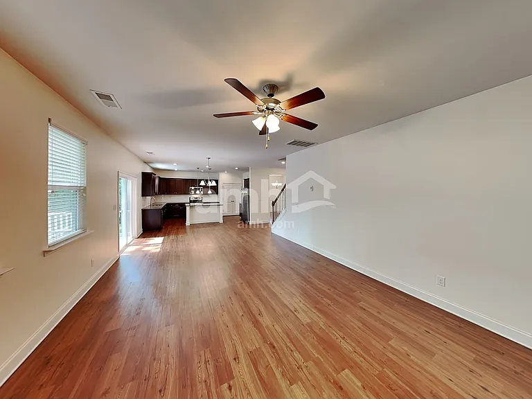 3021 Greenmont Cir — Photo 6