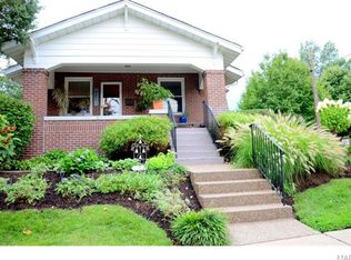 7290 Richmond Pl, Saint Louis, MO 63143