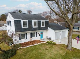 4855 Carol Dr, Troy, MI