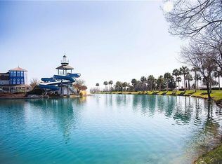 1409 Live Oak Ln, Aubrey, TX 76227