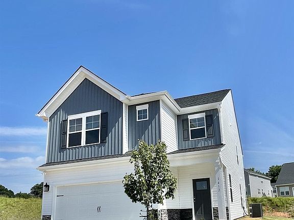 2nd image of 1612 Savannah Mills Dr
