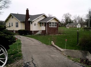 109 Poland Rd, Danville, IL 61834