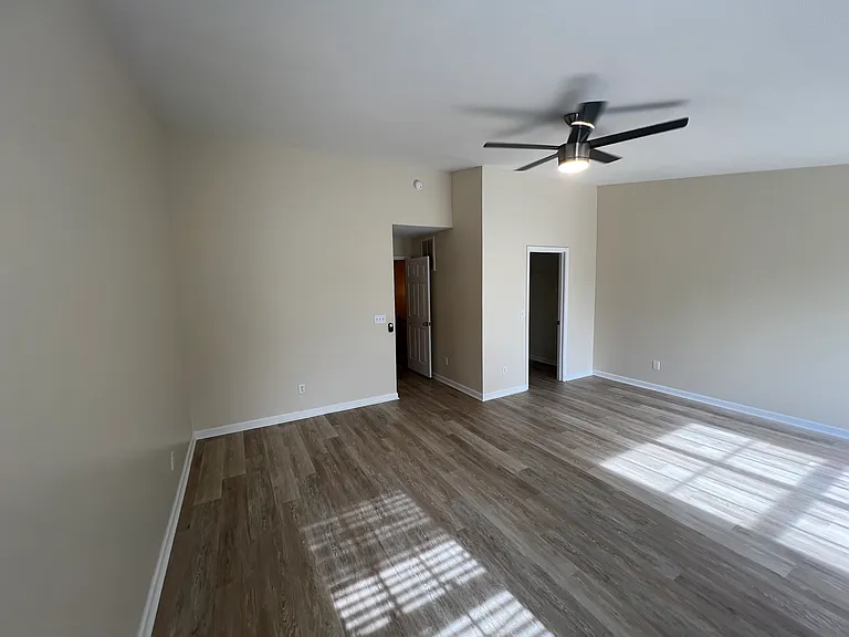 8610 Neuse Landing Ln #110 — Photo 31