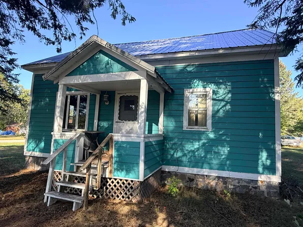 N15108 Grant St, Amberg, WI 54102