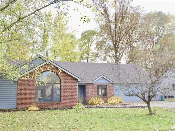 1501 Foley Ct, Auburn, IN 46706