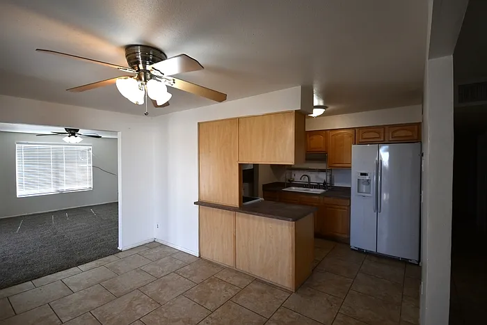630 W Inglewood St — Photo 3