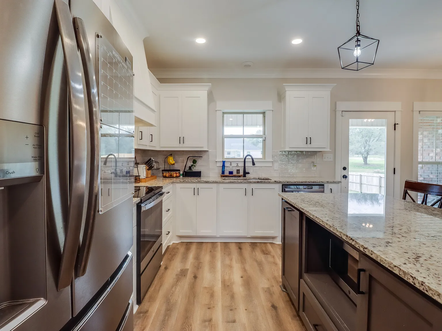 6 Stephens Lane - 1 — Photo 4