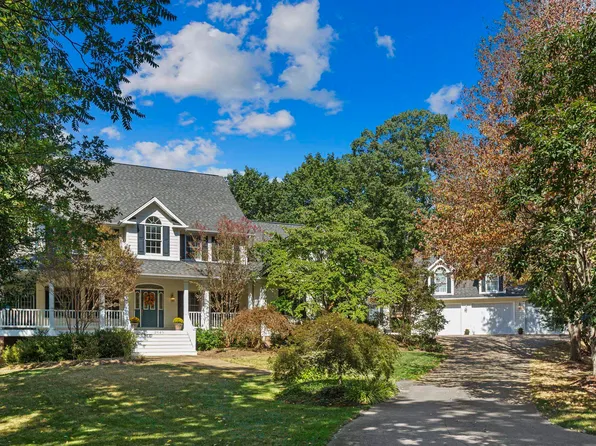 2640 Karawood Ln, Harrisonburg, VA 22801