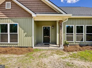 691 Oak Well Rd, Kingsland, GA 31548