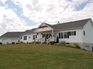 5580 Bristol Rd, Canandaigua, NY 14424