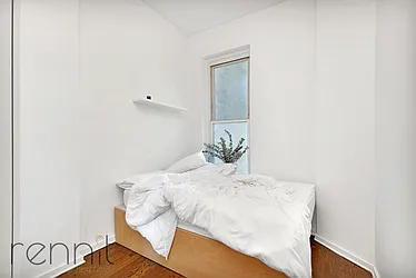 Rented by Rennit Inc.