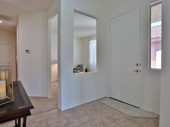 4th image of 42521 Saladin Dr