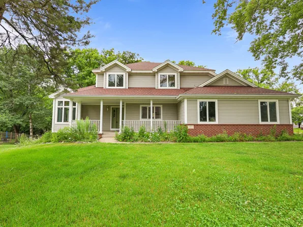 1903 Meadowrose Blvd, Saint Cloud, MN 56301