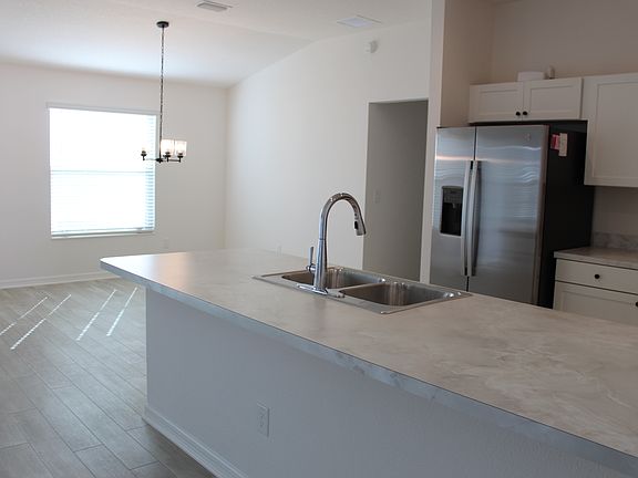 3rd image of 1572 Joyce Hughes Way