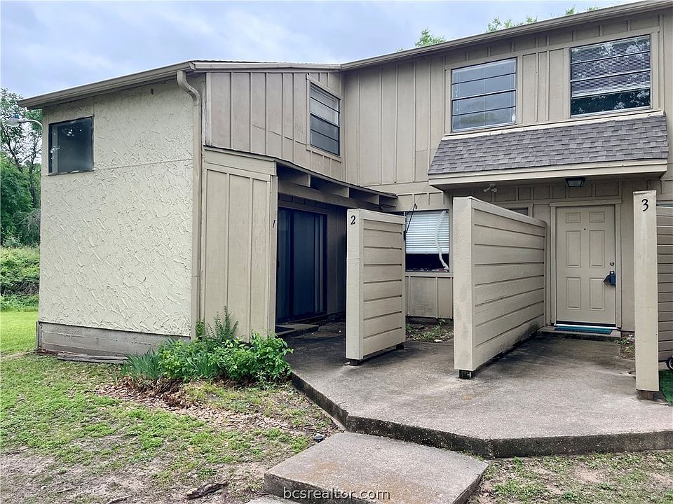 1st image of 4403 Carter Creek Pkwy APT 3