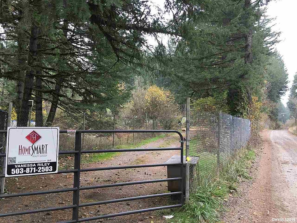 1st image of 23201 Salmonberry Ln