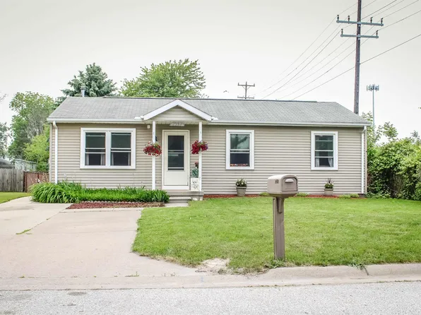 2313 13th St, Port Huron, MI 48060
